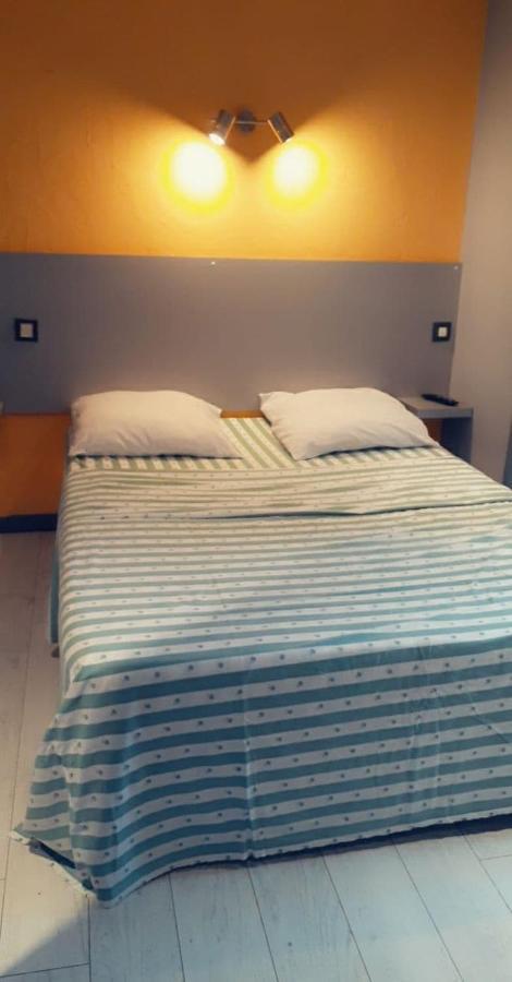 Le Fecamps Hotel Bolbec Kültér fotó